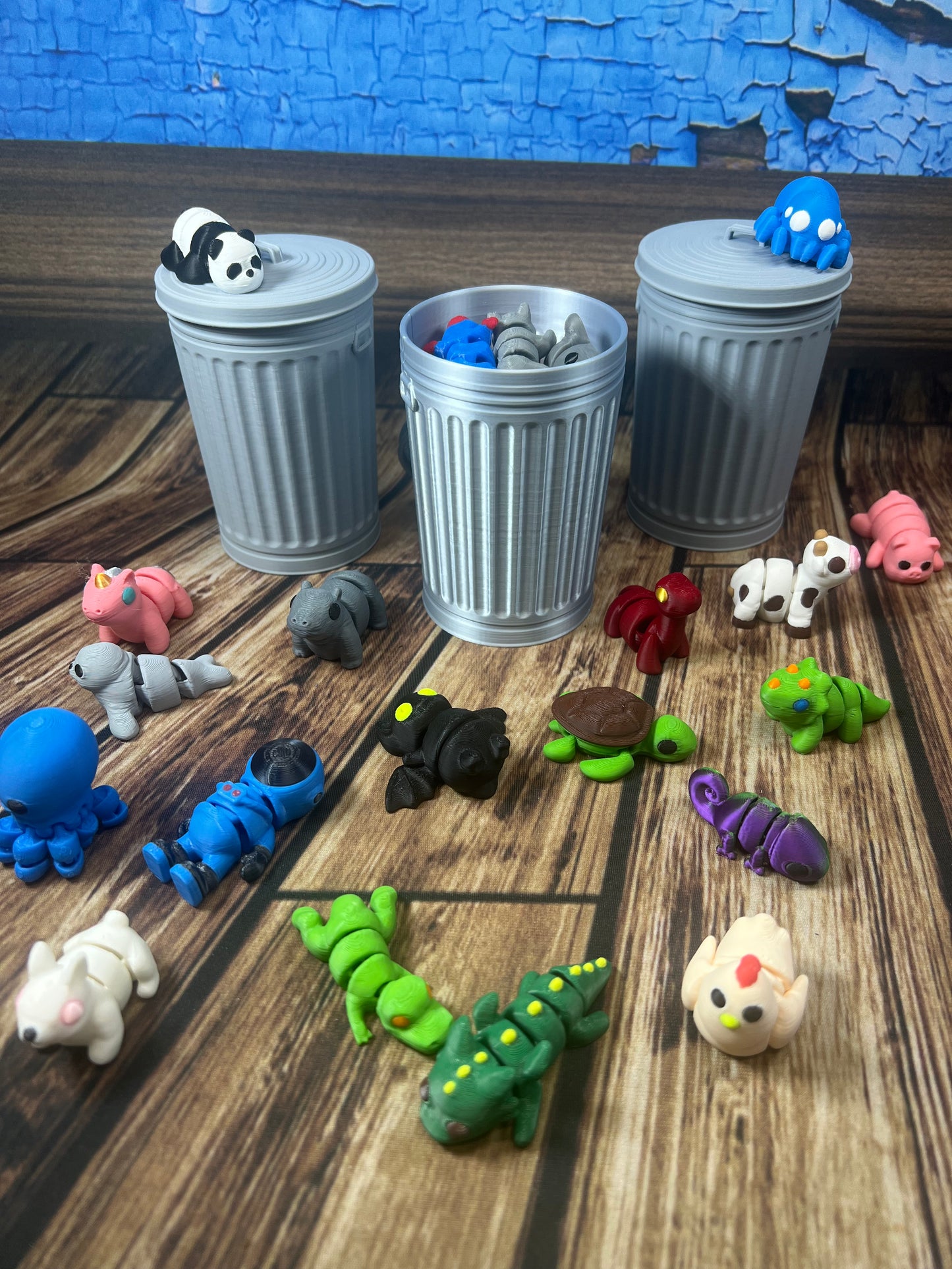 MINIS w/Trash Container