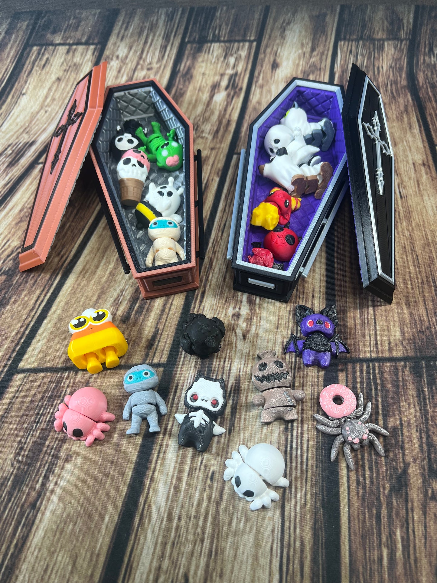 MINIS - Limited Edition Halloween With Coffin